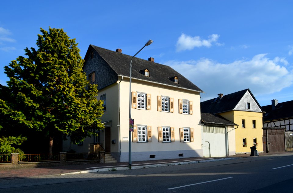 Dauborn, Nassauer Straße 2