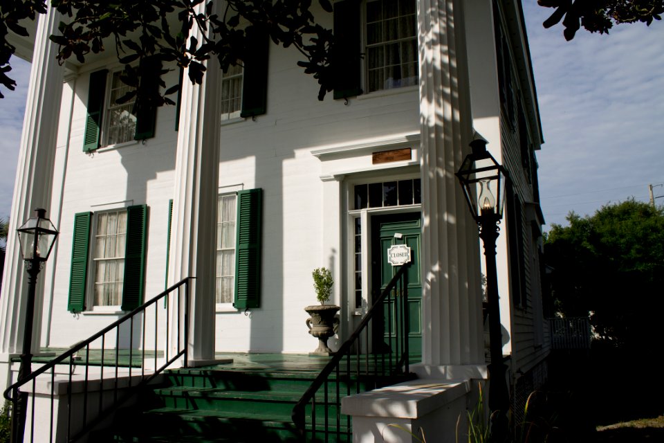 David Raney House Entrance 1