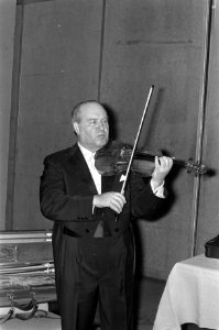 David Oistrach als gastdirigent van het Concertgebouworkest, Bestanddeelnr 925-6733