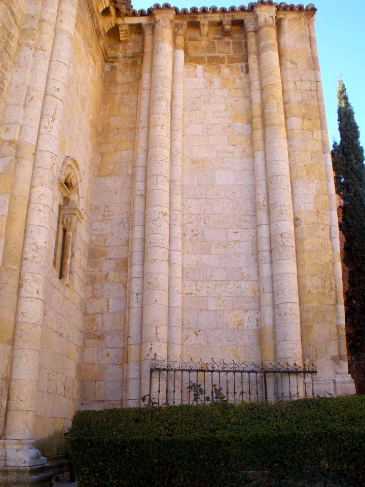 Daroca - Iglesia de San Miguel 03