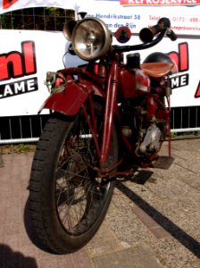 Dark Red inian motorcycle pic3