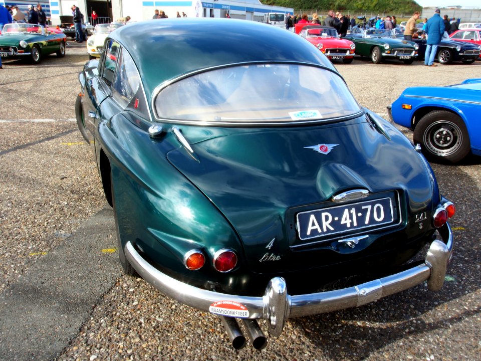 Dark green 1961 Jensen 541 S pic-010