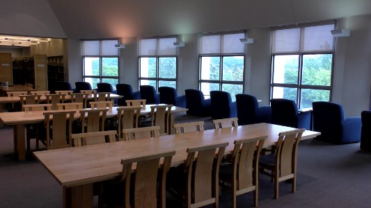 Davis Family Library 2004 6