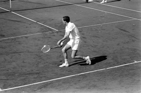 Davis-cup Nederland, Tom Okker in aktie, Bestanddeelnr 919-0895