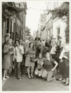 De bewoners van de Korte Annastraat vormen één grote familie. NL-HlmNHA 54003558