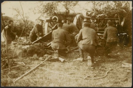 De bemanning bij een Duitse batterij, Bestanddeelnr 158-1760