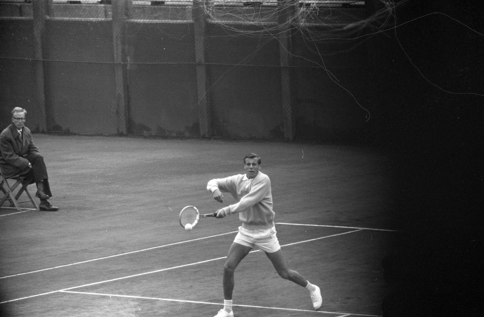 Daviscupwedstrijden Christiaan Kuhnke , Piet van Eysden, Bestanddeelnr 912-5485