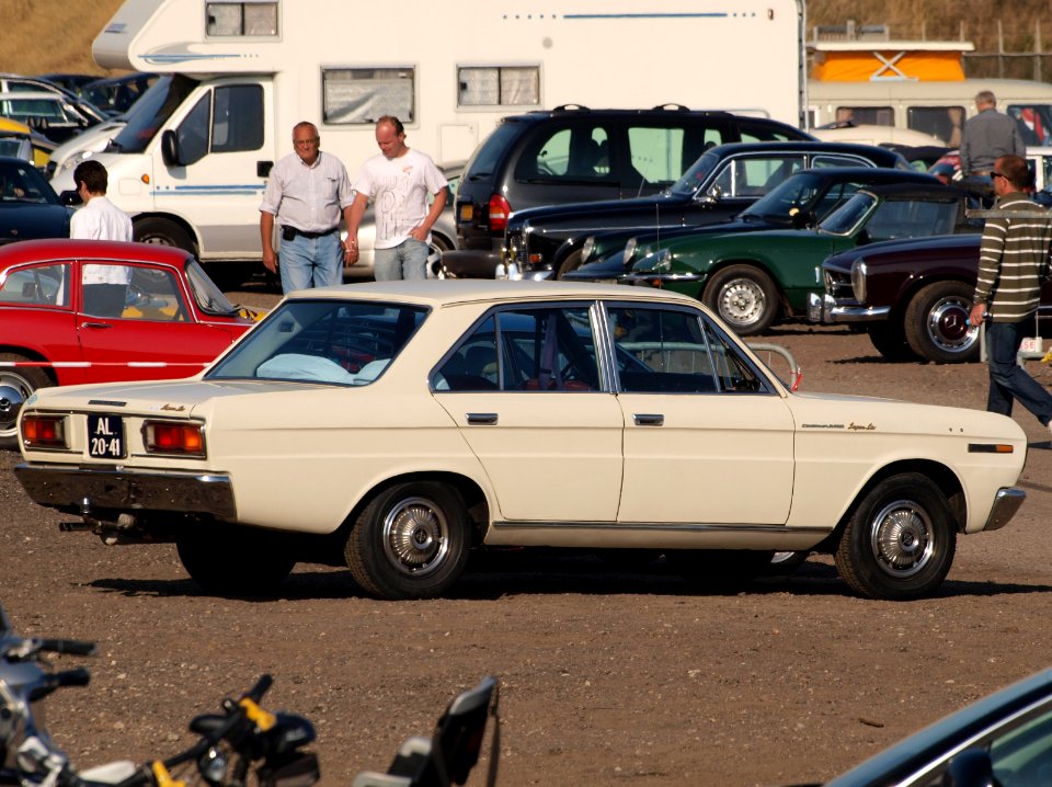 Datsun 2400 dutch licence registration AL-20-41 pic4