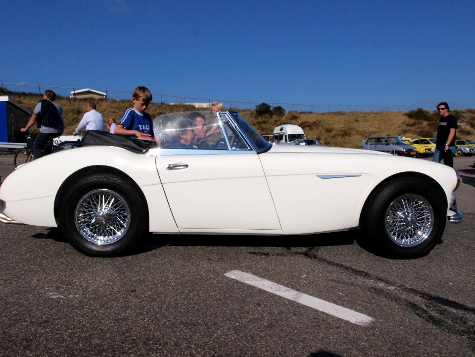 Datsun 2000 Roadstar dutch licence registration DR-29-18 pic2
