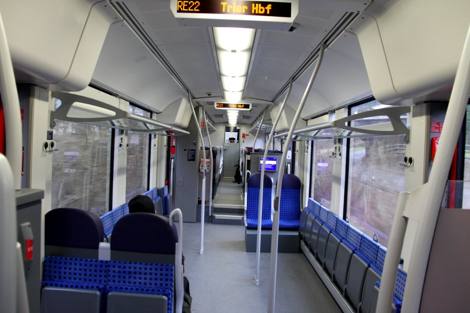 DBAG Class 620 Interior second class 4