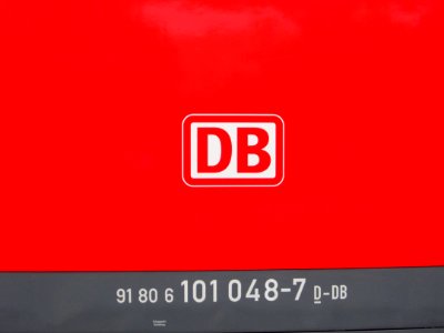 DB-Keks und UIC-Nummer E-Lok 101 048-7