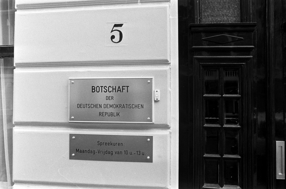 DDR-ambassade in Van der Spiegelstraat te Den Haag, Bestanddeelnr 926-1968
