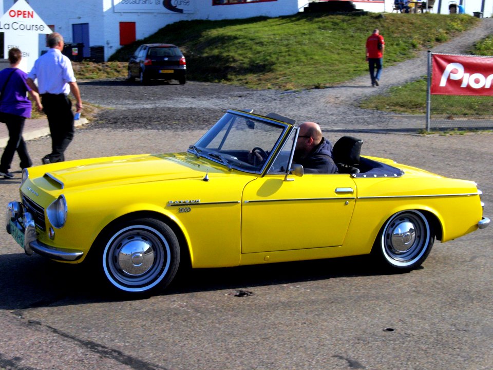 Datsun 2000 dutch licence registration FH-04-45 pic4