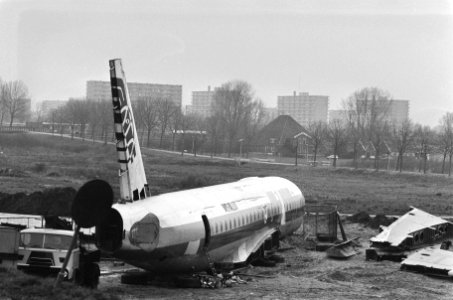 DC8 vliegtuig in Purmerend wordt pannekoekenvliegtuig, Bestanddeelnr 933-5000