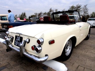 Datsun 2000 Roadstar (1970) , Dutch licence registration DR-28-18 pic2