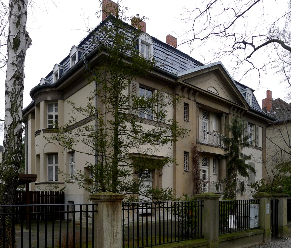 Davoser Straße 19