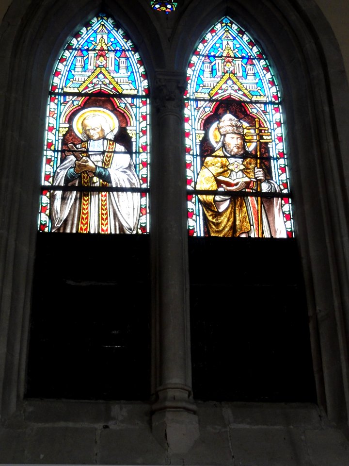 Dangé-Saint-Romain (Vienne) Église Saint-Pierre, vitrail 05