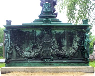 Daniel Leet Oliver Monument, Allegheny Cemetery, 2015-05-16, 04