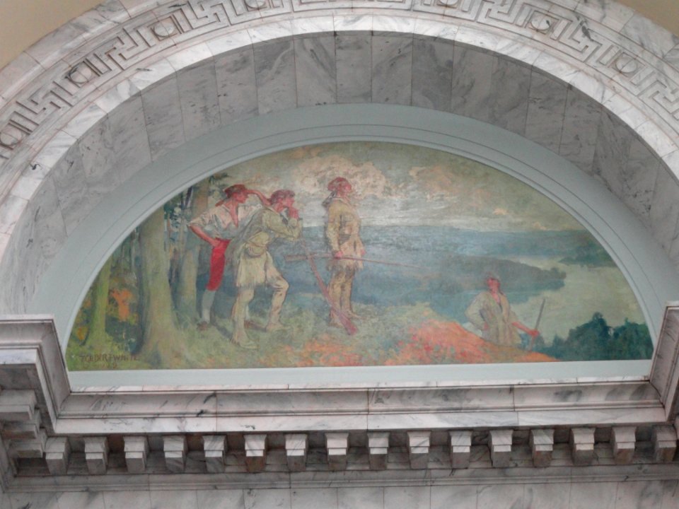 Daniel Boone atop Pilot Knob - Kentucky State Capitol - DSC09205