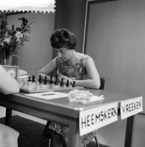 Damesschaakkampioenschap van Nederland Corrie Vreeken-Bouwman en Fenny Heemsker, Bestanddeelnr 912-6786