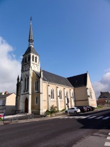 Dangé-Saint-Romain (Vienne) Église Saint-Pierre de Dangé