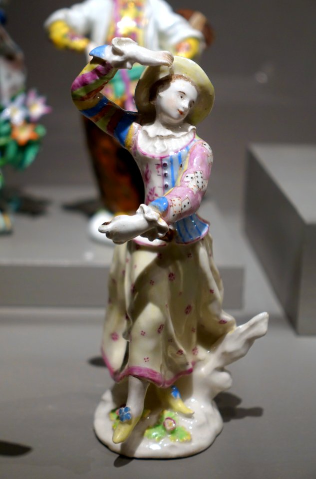 Dancing Harlequin or Columbine, Bow Porcelain Factory, c. 1755-1765, soft-paste porcelain - Wadsworth Atheneum - Hartford, CT - DSC05229
