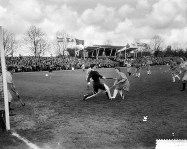 Dameswereldhockeytoernooi Nederland tegen Australie 2-4, Bestanddeelnr 910-3408