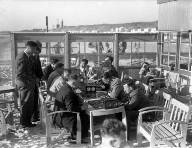 Damwedstrijd Damclub IJmuiden op de pier, Bestanddeelnr 904-0251