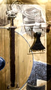 Danevirke Museum, Schwert und Axt