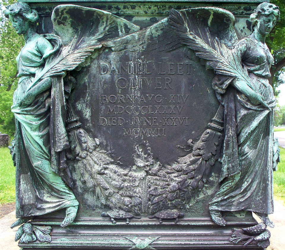 Daniel Leet Oliver Monument, Allegheny Cemetery, 2015-05-16, 03