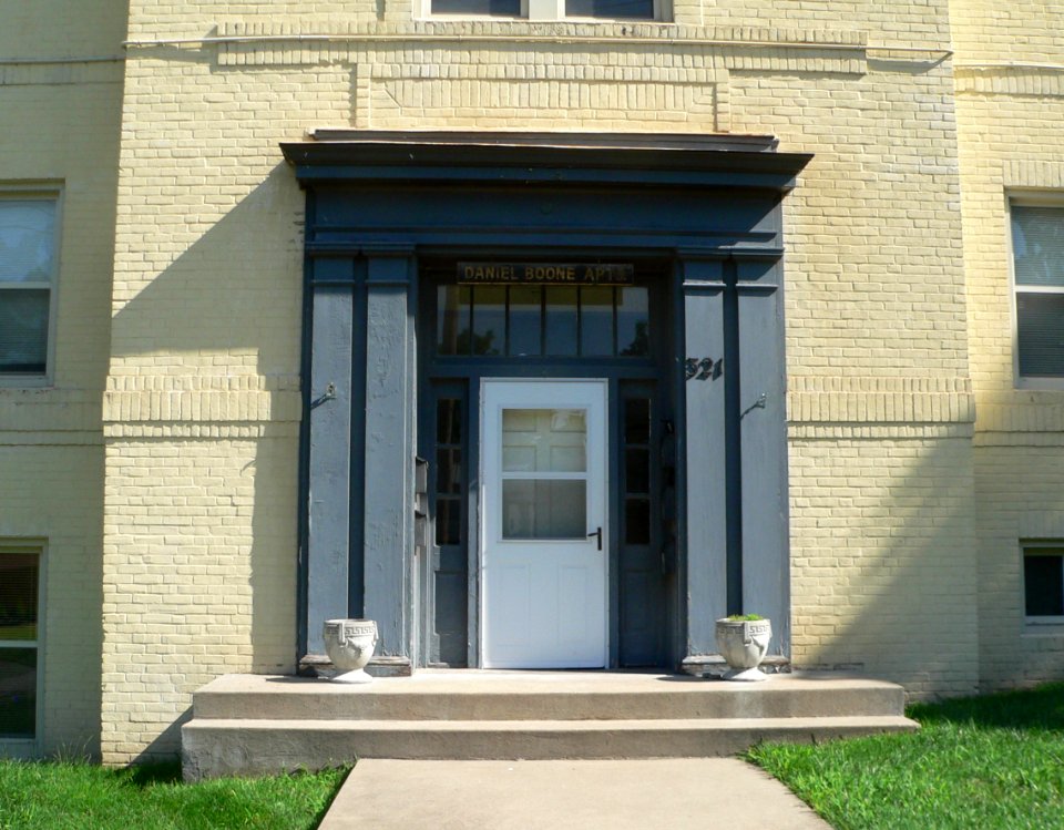 Daniel Boone Apartments front entrance 1
