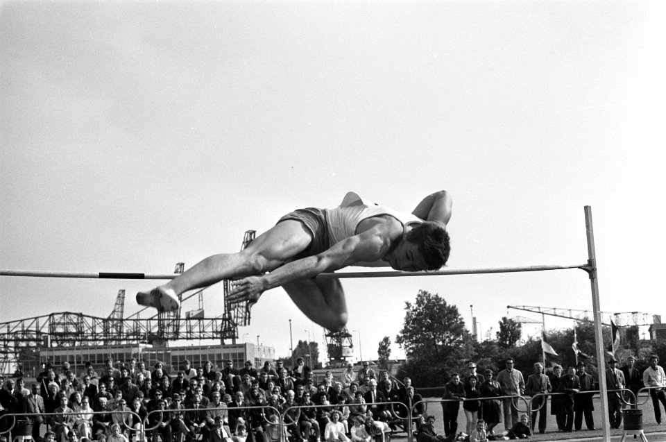 Dames atletiek vijfkamp en Heren tienkamp Nederland, Belgie Groot Brittannie te , Bestanddeelnr 922-5009