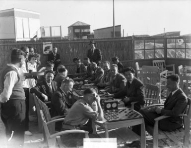 Damwedstrijd Damclub IJmuiden op de pier, Bestanddeelnr 904-0254
