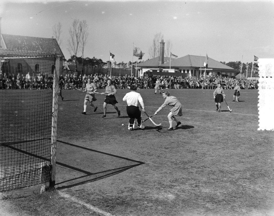 Dames hockey Den Haag Nederland tegen Wales 2-0, Bestanddeelnr 906-4038