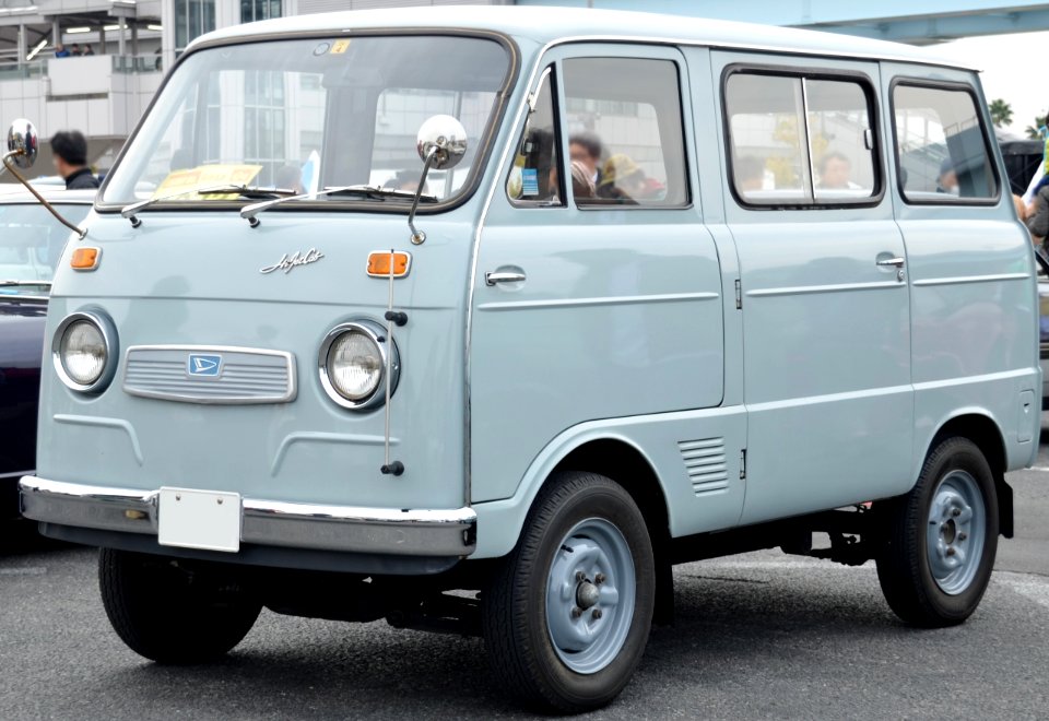 Daihatsu-HijetCabVan