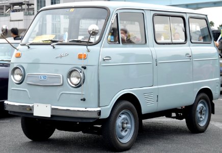 Daihatsu-HijetCabVan