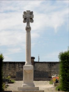 Dammarie-sur-Saulx (Meuse) croix de cimetière