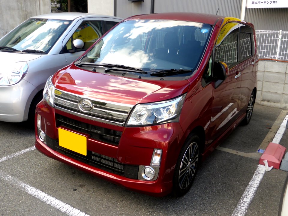 Daihatsu MOVE CUSTOM X "VS" (LA100S) front