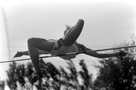 Dames atletiek vijfkamp en Heren tienkamp Nederland, Belgie Groot Brittannie te , Bestanddeelnr 922-5016