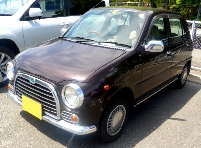 Daihatsu Mira Classic (L500S) front