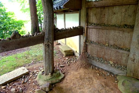 Daichojuin gate - Chusonji, Hiraizumi, Iwate - DSC05018