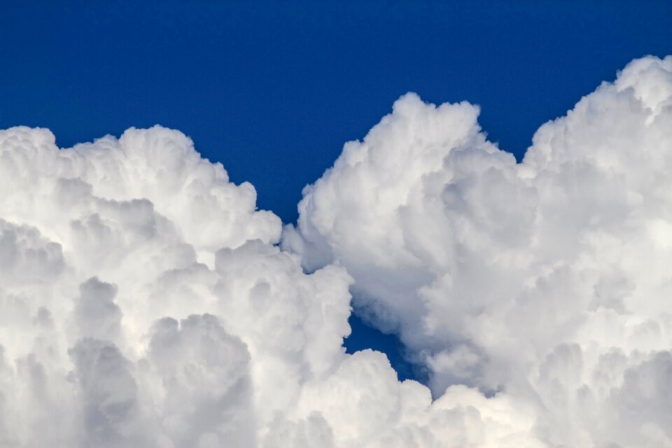 Cumulus clouds cloud of bunch of thunderstorm