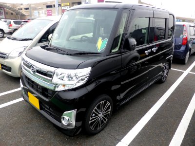 Daihatsu TanTo CUSTOM RS "SA" (LA600S) front