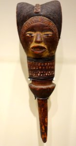 Dance staff (kebe-kebe), Kuya peoples, Democratic Republic of the Congo, mid 20th century, wood, pigment - Cincinnati Art Museum - DSC04289