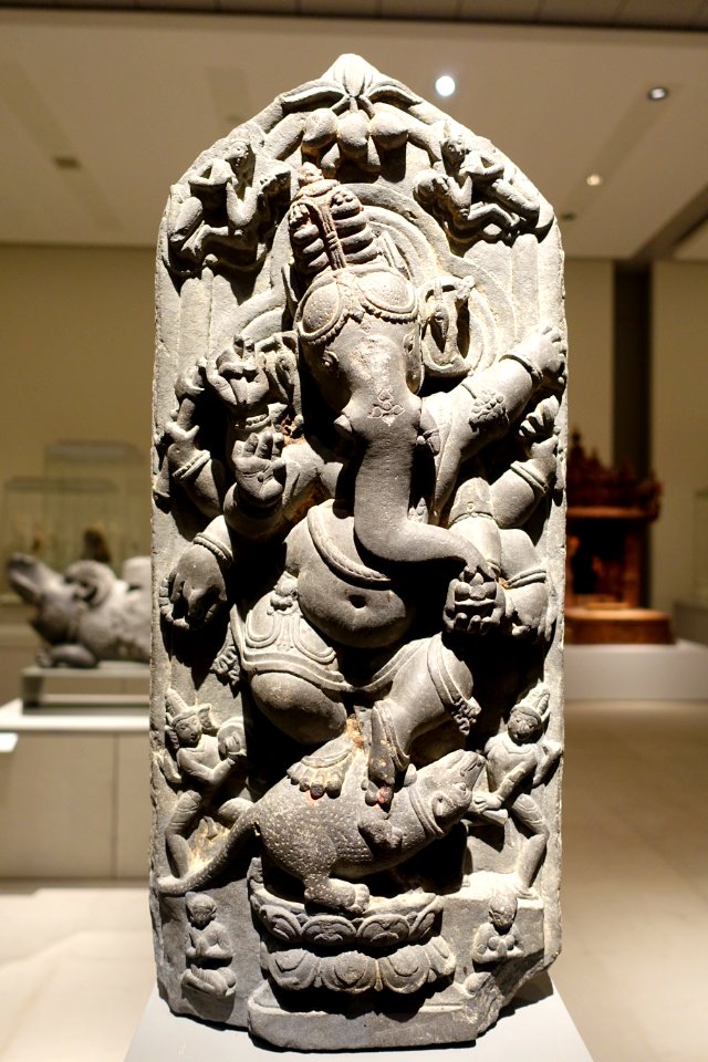 Dancing Ganesh, North Bengal, 11th century AD, schist - Ethnological Museum, Berlin - DSC01608