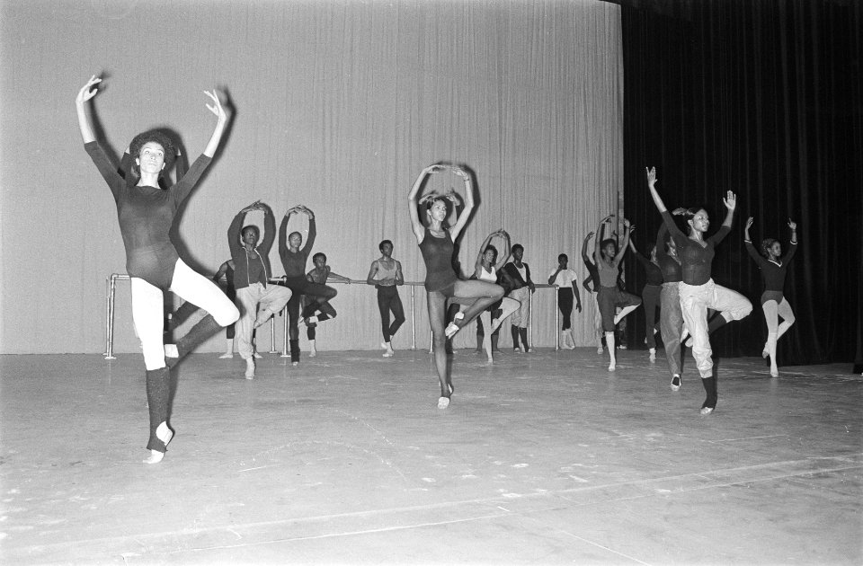 Dance Theatre of Harlem in Carré, repetitie, Bestanddeelnr 924-7626