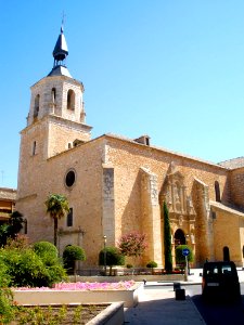 Daimiel - Iglesia de San Pedro Apóstol 02 photo