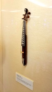 Dance master's violin, probably France, 1800s, tortoiseshell, ebony, spruce - Casadesus Collection of Historic Musical Instruments - Boston Symphony Orchestra - 20190927 110637