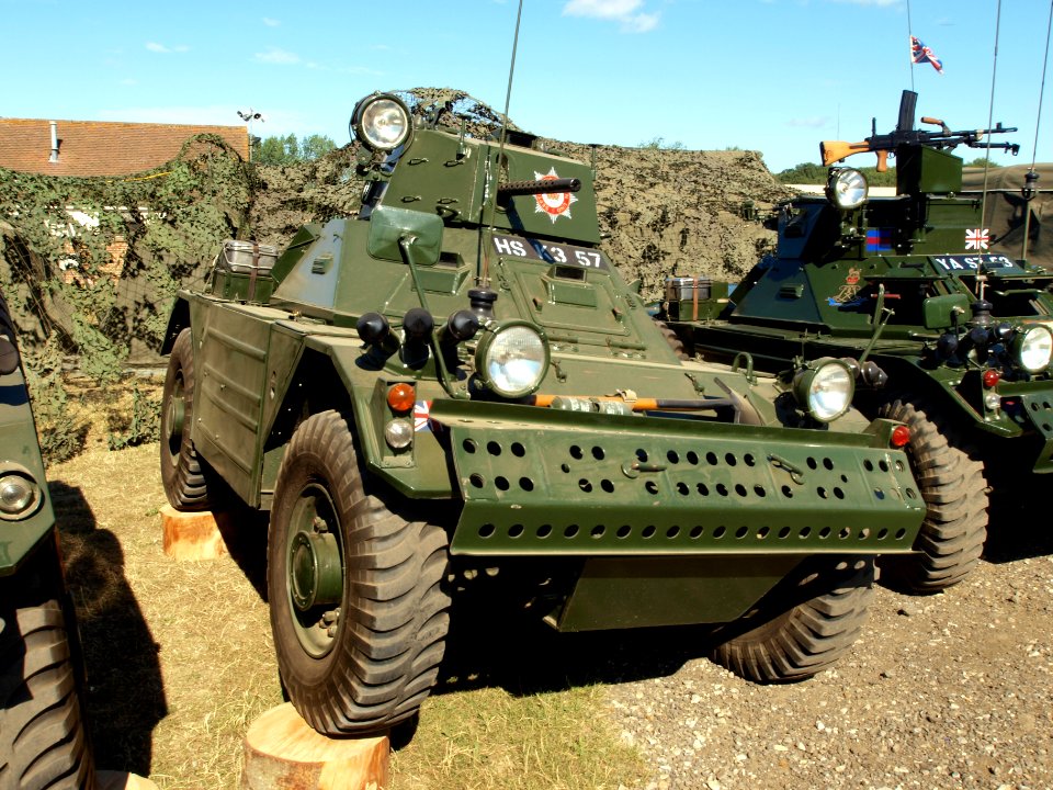 Daimler Ferret armoured car picture-002