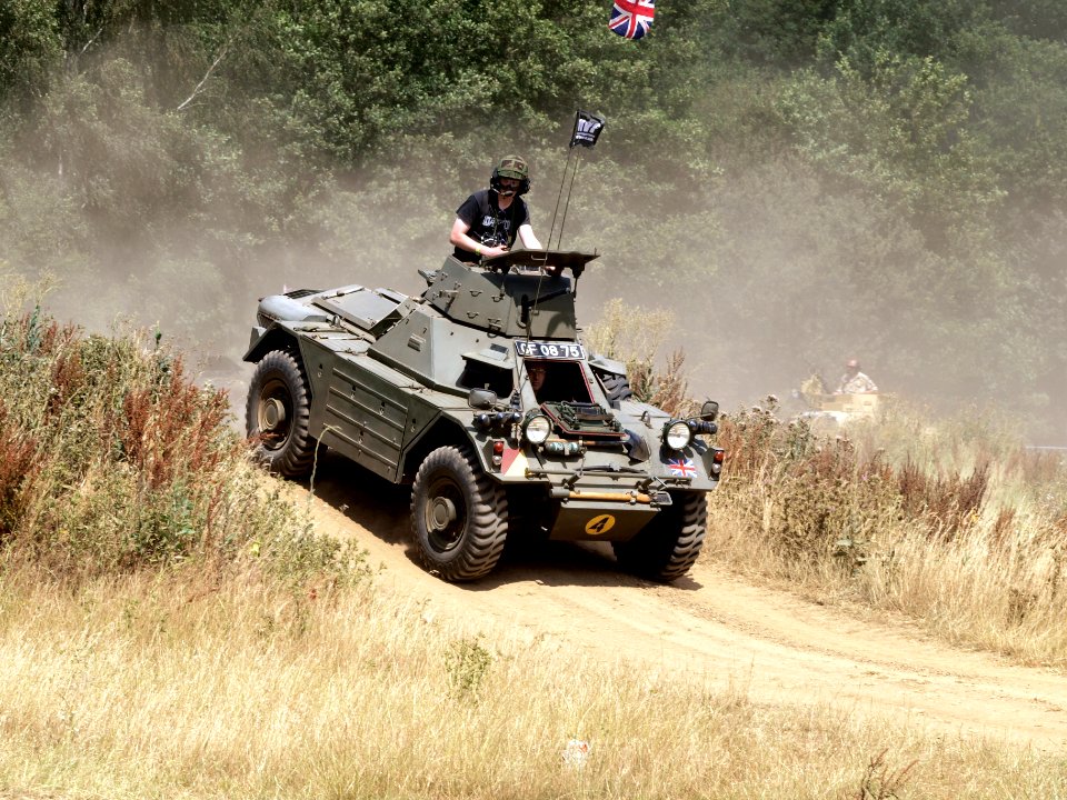 Daimler Ferret armoured car picture-012
